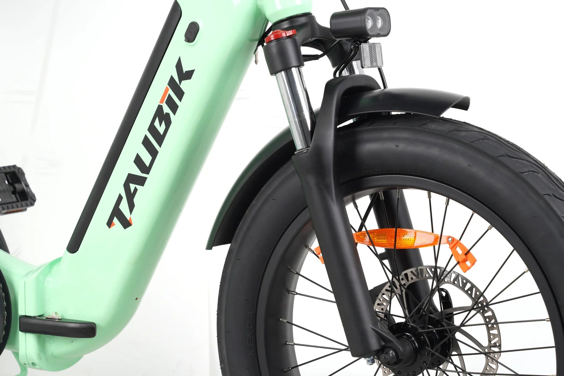 Taubik Monaco S