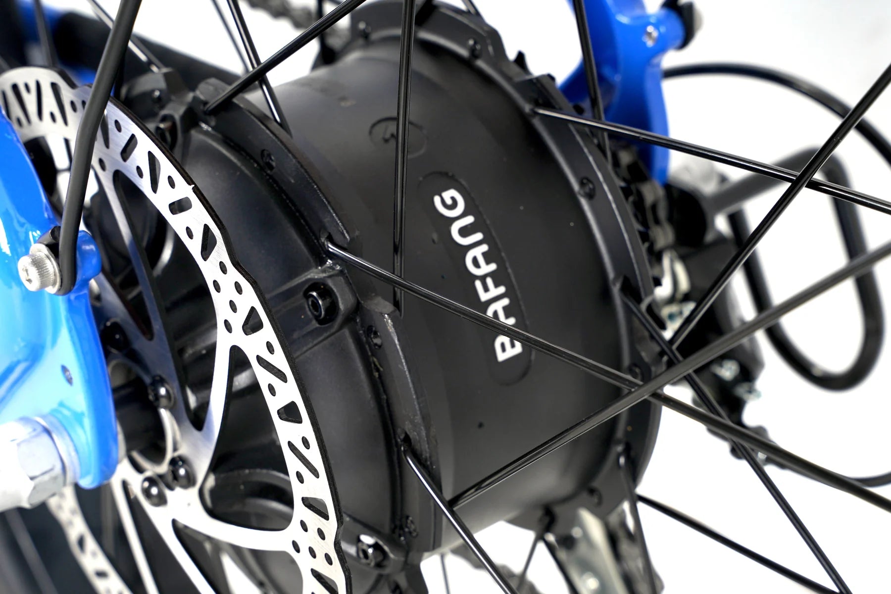 Taubik Tour Step-Through Fat Tire eBike