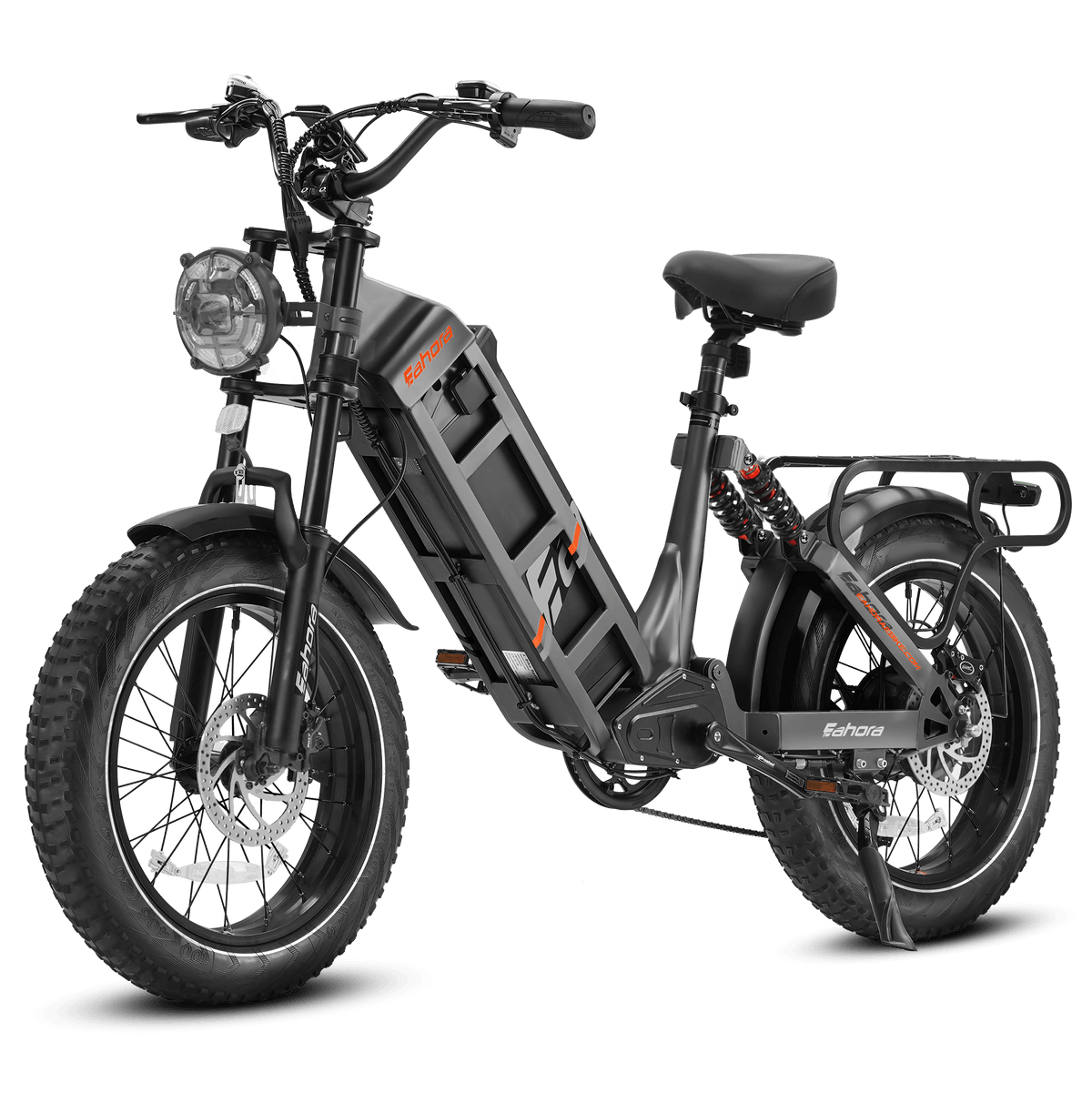 Eahora Juliet in Black, front three-quarter view from the left with the round headlight and rear rack — Eahora’s own photo