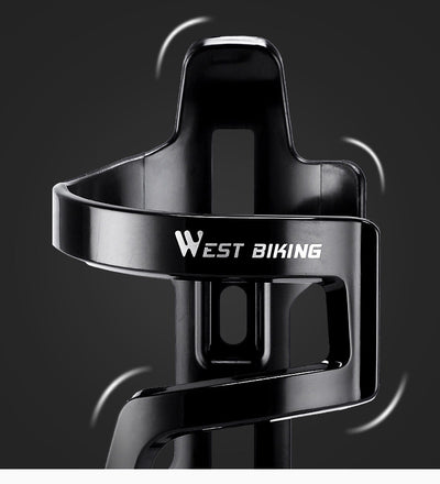 Close-up of the wraparound ring edge that stops the cage scratching the bottle